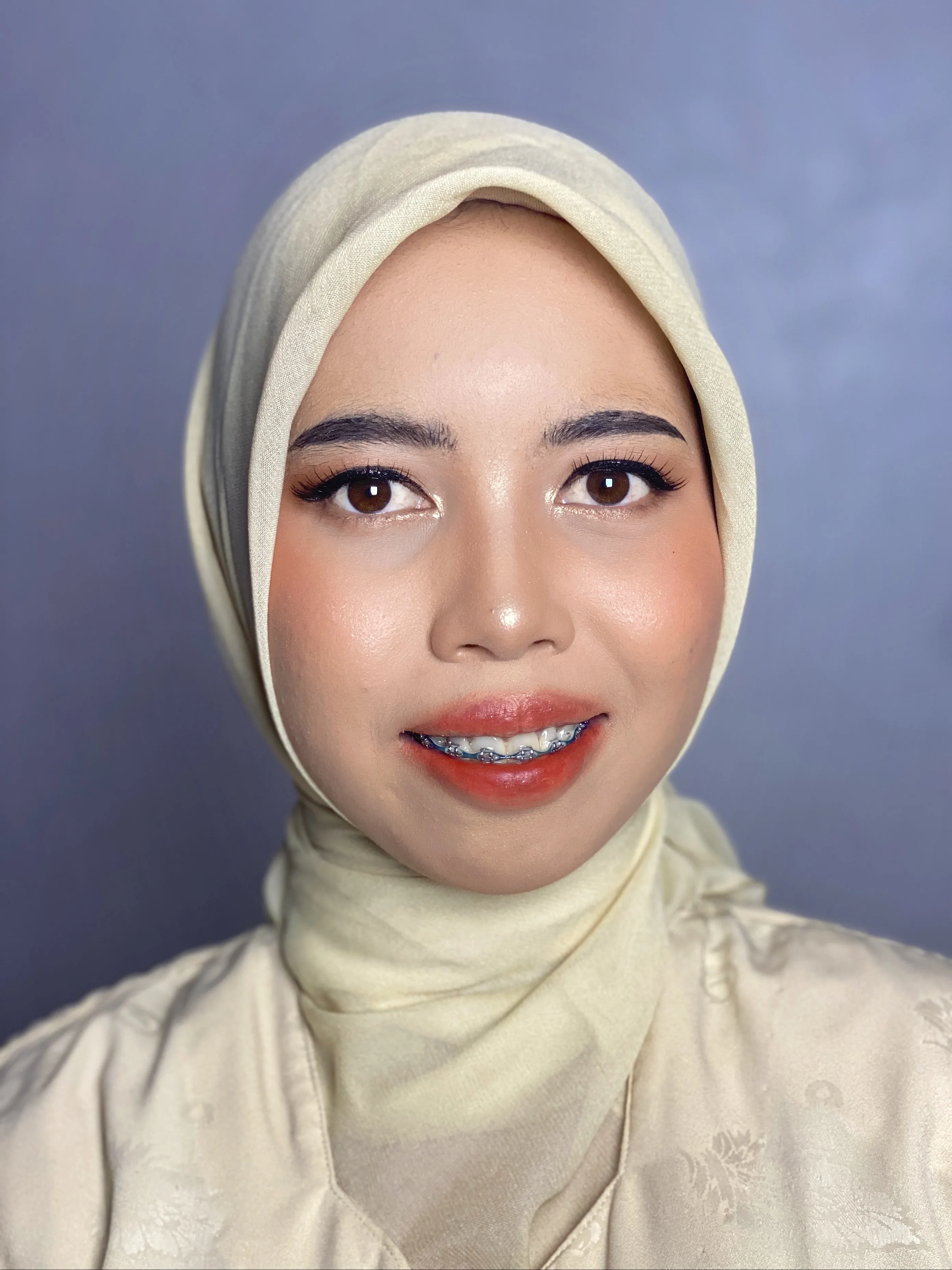 Bronzer peach glam — sun-kissed finish