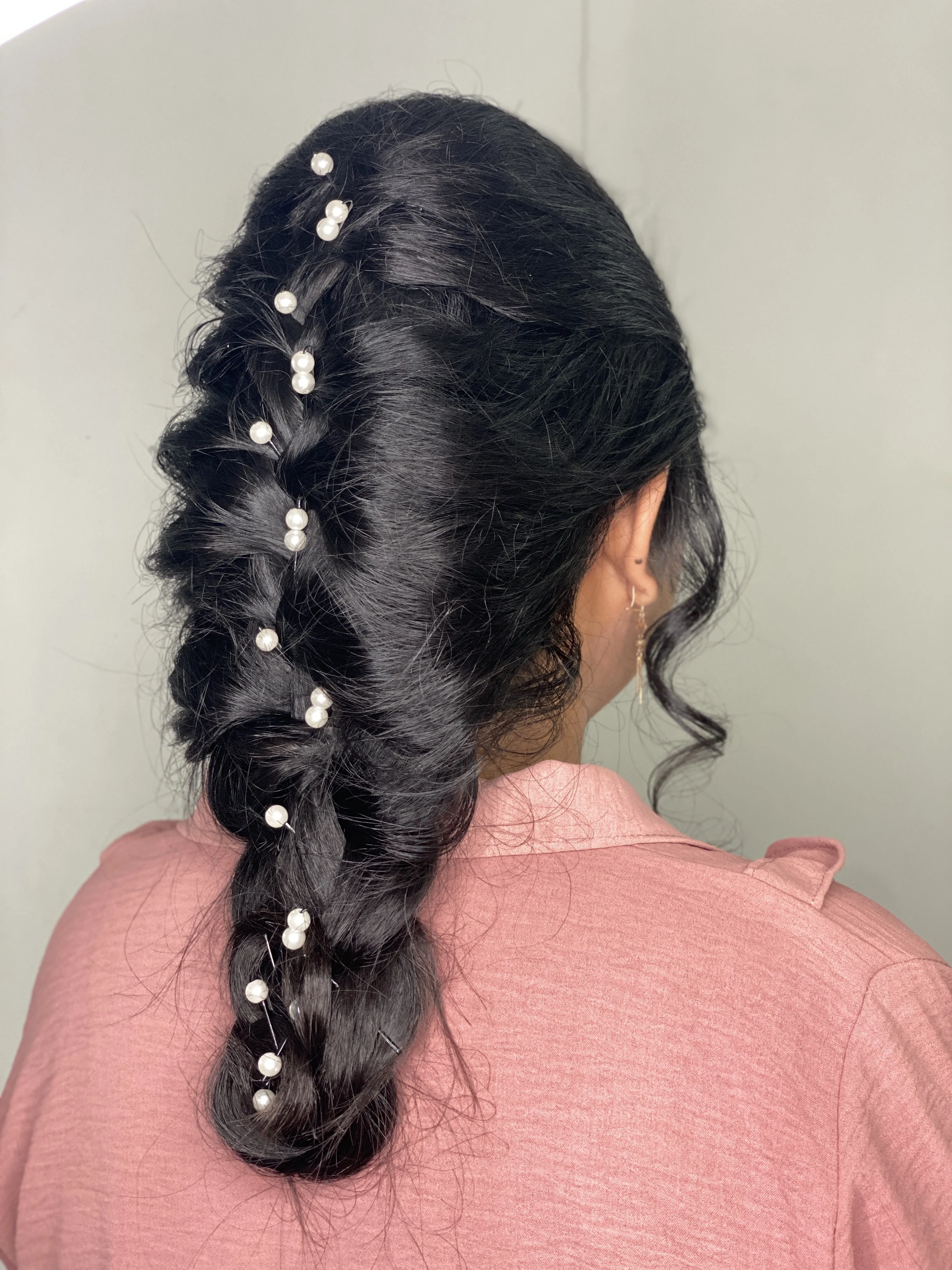 Mermaid hairdo — romantic flowing waves