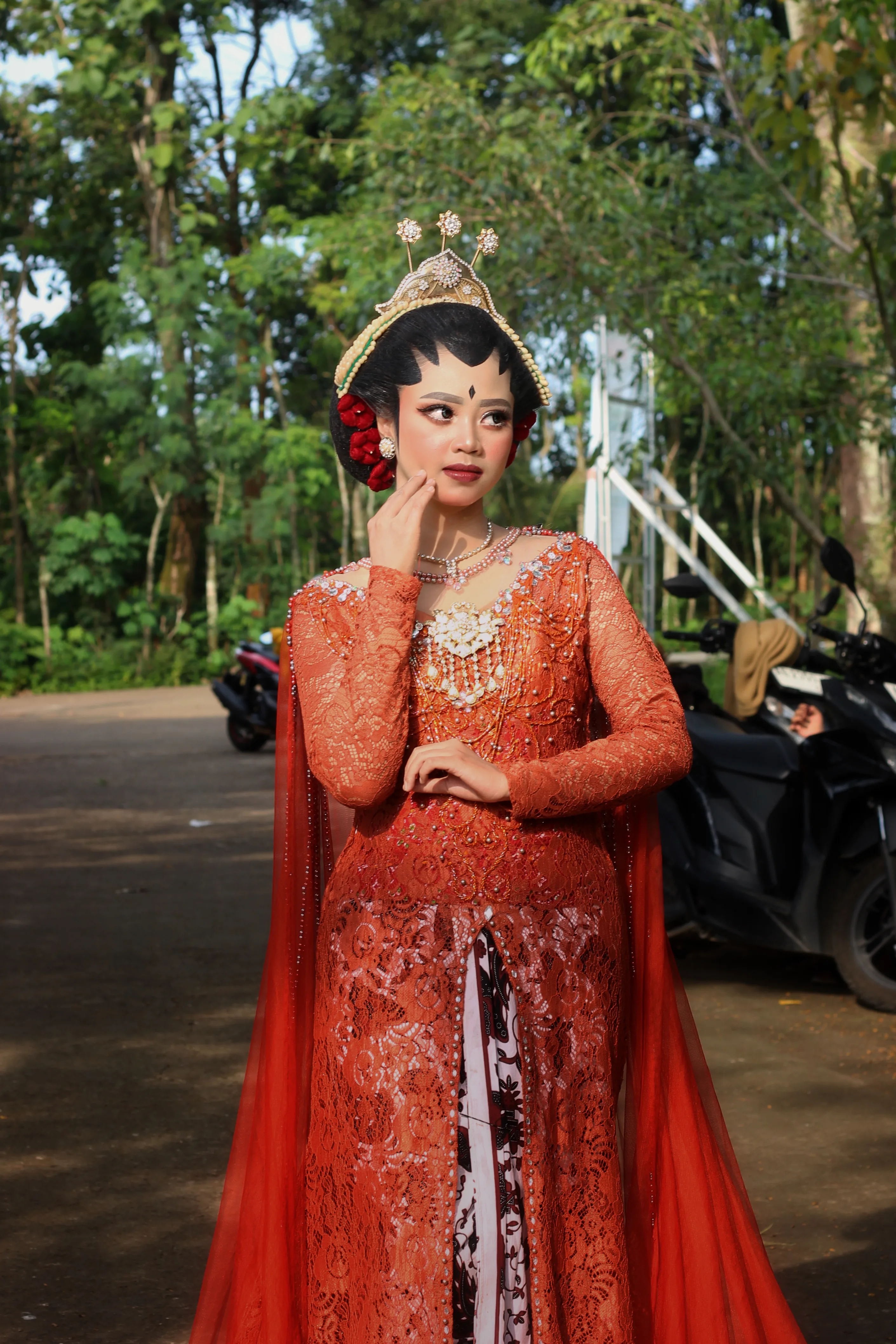 Sanggul Jogja Putri — full bridal style